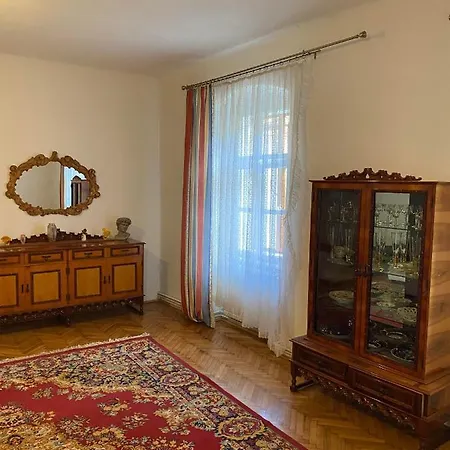 Apartament Istoric Ultracentral - With Parking Sibiu Esterno foto