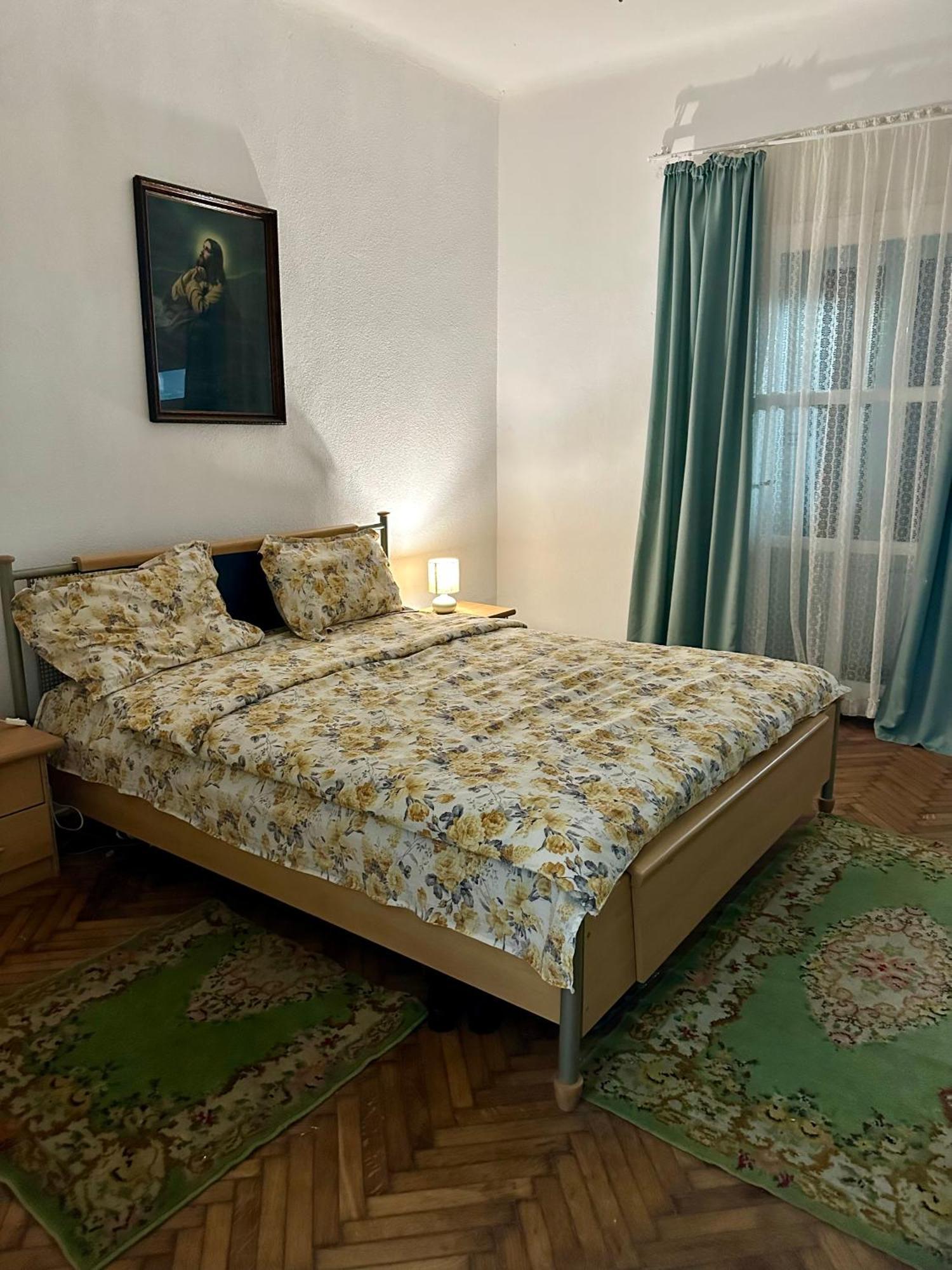 Istoric Ultracentral - With Parking Sibiu